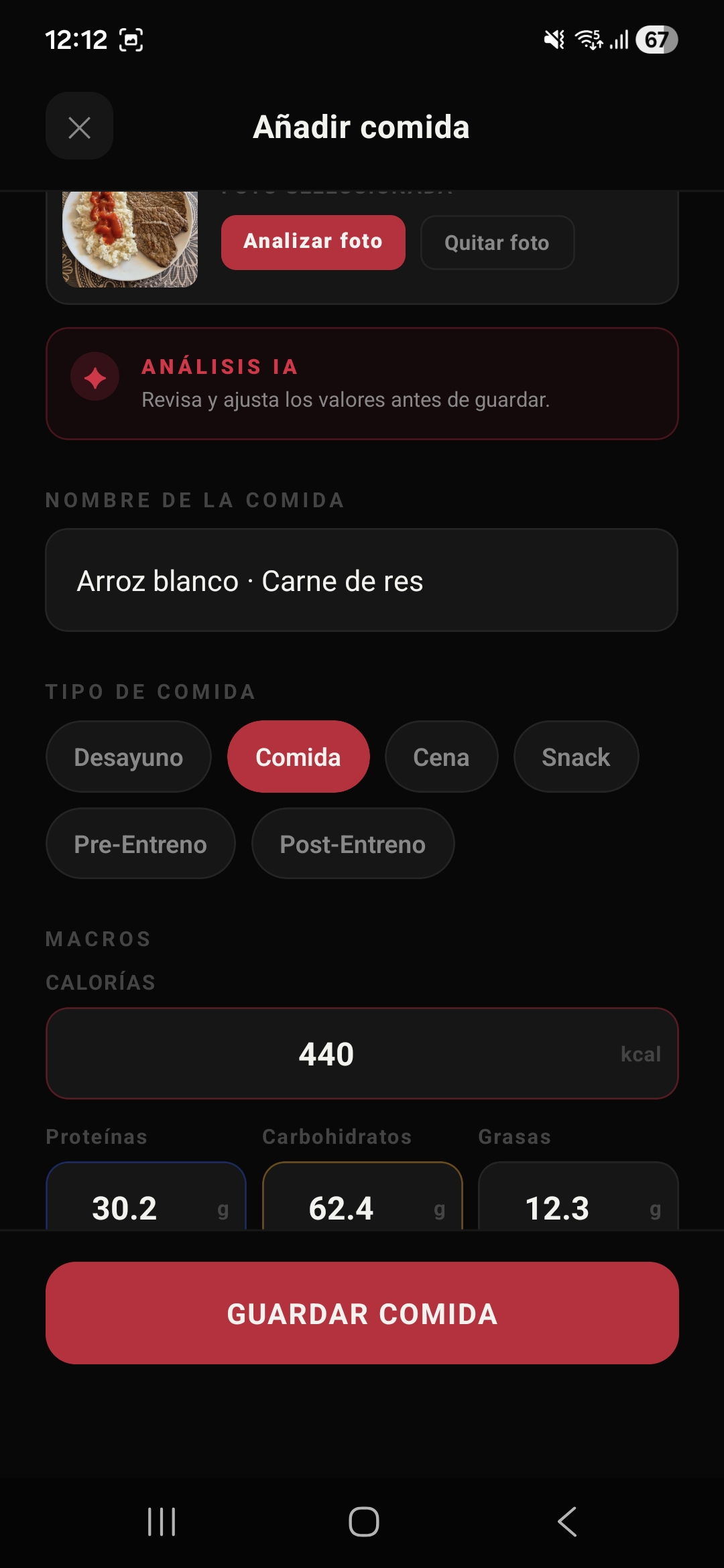 IA detectando macros de un plato de comida